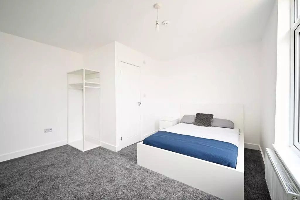 Bedroom 2 — fresh décor and finish